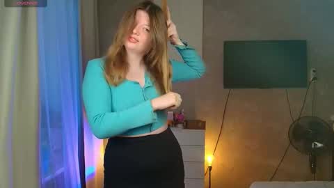 Snapshot of salut_love chatting on 29, 11, 2025 Ruby online show from 29, 11, 2025