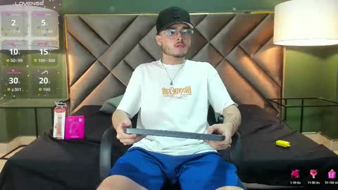 Snapshot of salvattore_muller chatting on 25, 2, 2026 Salvatore online show from 25, 2, 2026