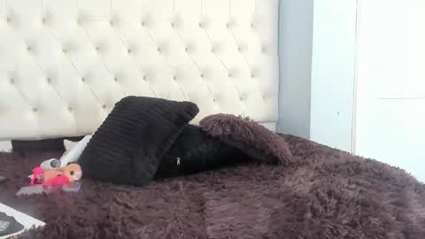 saly moon online show from 15, 9, 2025