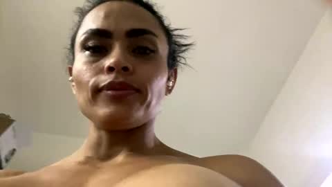 Snapshot of sam_diva chatting on 28, 2, 2025 SAM online show from 28, 2, 2025
