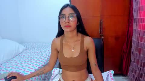 sam_heart11 online show from 9, 9, 2025