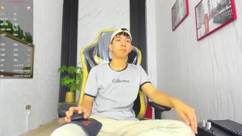 Snapshot of sam_kato chatting on 16, 11, 2025 S A M online show from 16, 11, 2025