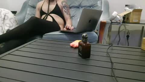 Snapshot of sam_love1985 chatting on 19, 6, 2026 sam_love1985 online show from 19, 6, 2026