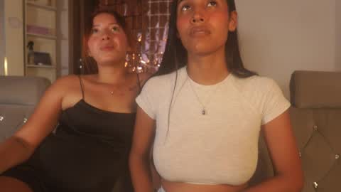 Snapshot of sam_robert17 chatting on 13, 11, 2025 Samantha Roberts online show from 13, 11, 2025