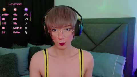 Sam online show from 8, 10, 2025