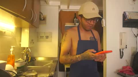 SAMUEL THOMPSON online show from 30, 5, 2026