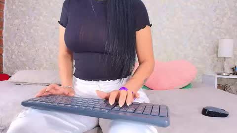 Samanta online show from 24, 10, 2025