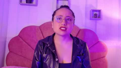 Snapshot of samanta_fischer chatting on 20, 10, 2025 Sammy online show from 20, 10, 2025