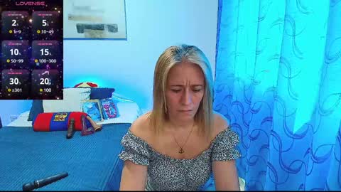 Snapshot of samanta_stone69 chatting on 7, 2, 2025 Samanta Stone online show from 7, 2, 2025