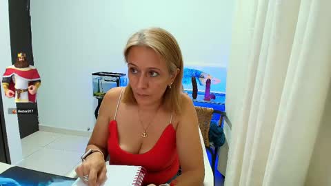 Snapshot of samanta_stone69 chatting on 1, 10, 2025 Samanta Stone online show from 1, 10, 2025