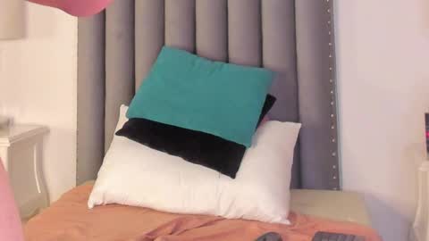 Snapshot of samanta_william chatting on 27, 1, 2025 samanta online show from 27, 1, 2025