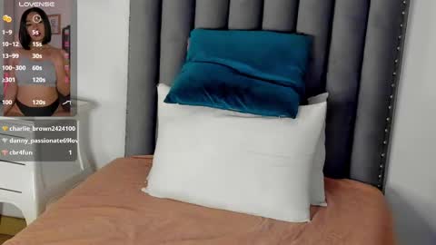 Snapshot of samanta_william chatting on 9, 2, 2025 samanta online show from 9, 2, 2025