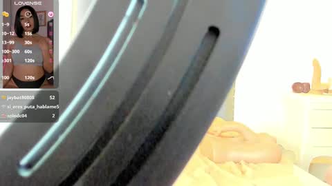 Snapshot of samanta_william chatting on 18, 2, 2025 samanta online show from 18, 2, 2025
