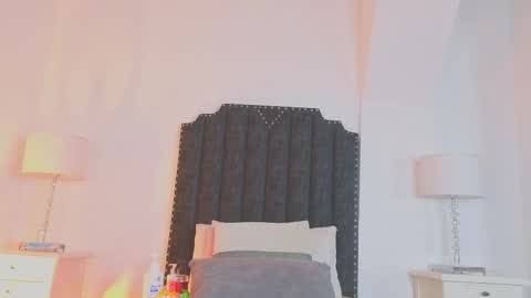  samanta  online show from 25, 9, 2025