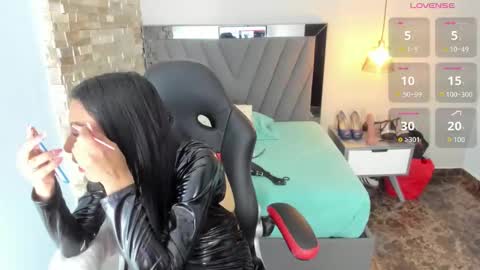 Snapshot of samantaconnor chatting on 13, 3, 2026 online show from 13, 3, 2026