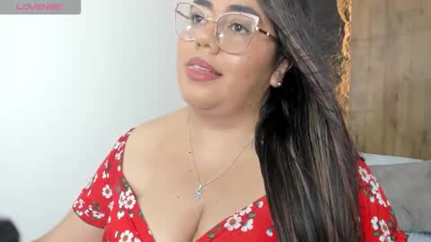 Snapshot of samantha29x_ chatting on 15, 10, 2025 S A M M Y online show from 15, 10, 2025