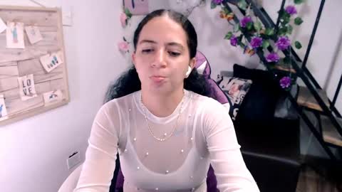 Snapshot of samantha2girl chatting on 4, 6, 2026 samantha online show from 4, 6, 2026