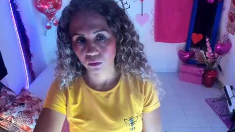  Samanthasmile  online show from 11, 2, 2025