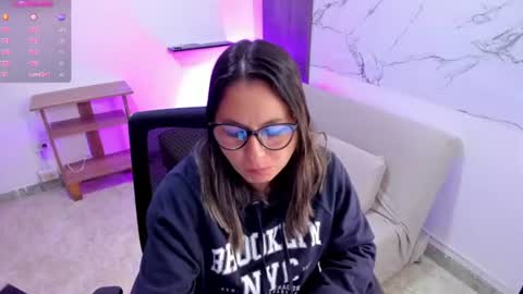 Samantha  online show from 16, 6, 2026