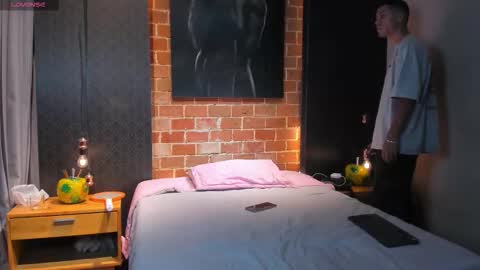 samantha_and_bastian online show from 5, 3, 2026