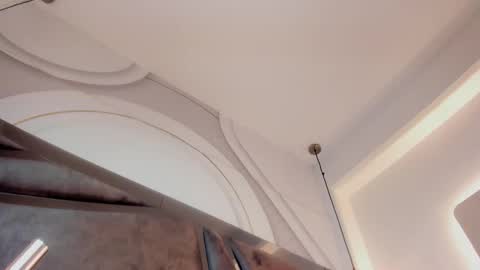 Samantha Beckham online show from 8, 3, 2026