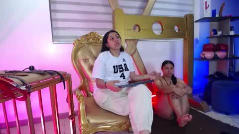 Snapshot of samantha_clea chatting on 27, 2, 2025 Aiko Samantha online show from 27, 2, 2025
