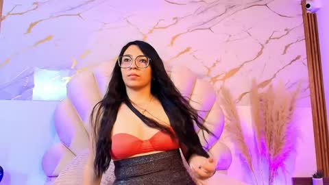 Snapshot of samantha_diamont chatting on 15, 4, 2026 Samantha Diamont online show from 15, 4, 2026