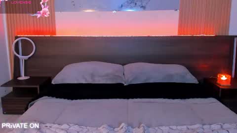 samantha_moons online show from 24, 6, 2026
