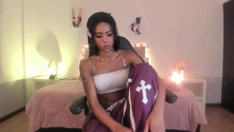 Snapshot of samantha_spike chatting on 12, 5, 2026 Samantha online show from 12, 5, 2026