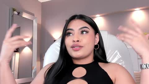 Snapshot of samanthaa_22_ chatting on 27, 12, 2024 Samanthaa online show from 27, 12, 2024