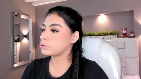 Snapshot of samanthaa_22_ chatting on 29, 12, 2024 Samanthaa online show from 29, 12, 2024