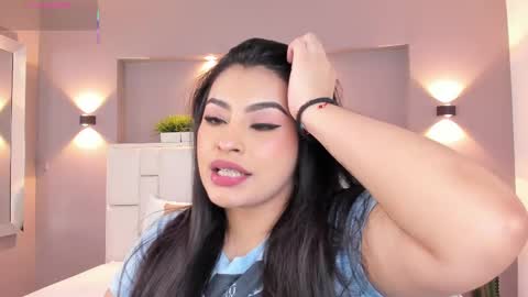 Snapshot of samanthaa_22_ chatting on 11, 3, 2025 Samanthaa online show from 11, 3, 2025