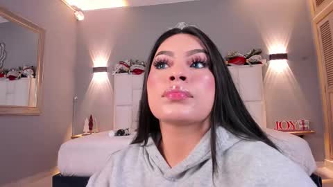  Samanthaa online show from 5, 12, 2025