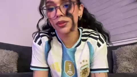 Snapshot of samanthabernardo_ chatting on 17, 6, 2026 Samantha Bernardo online show from 17, 6, 2026