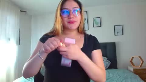 samanthachop online show from 4, 8, 2026