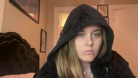 Snapshot of samanthafever chatting on 14, 10, 2025 samanthafever online show from 14, 10, 2025