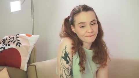 samanthajnss online show from 12, 3, 2025