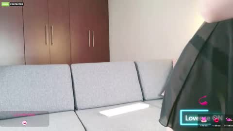 Samanthaxoxo online show from 3, 11, 2025