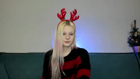 Snapshot of samanthamiasnik1 chatting on 6, 12, 2024 Samantha online show from 6, 12, 2024