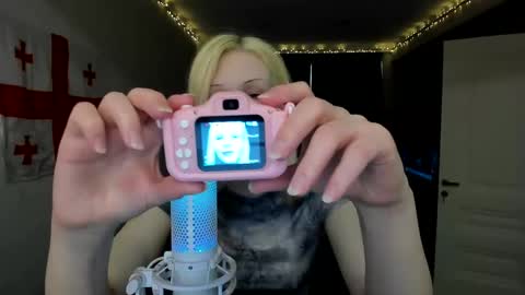 Snapshot of samanthamiasnik1 chatting on 24, 2, 2025 Samantha online show from 24, 2, 2025