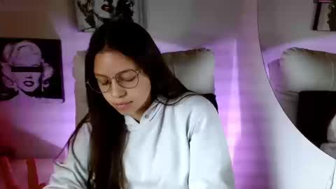 Samantha online show from 10, 9, 2025