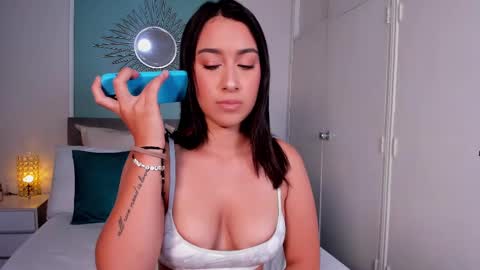 Snapshot of samanthatusher chatting on 24, 1, 2025 Samantha online show from 24, 1, 2025