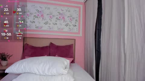 Snapshot of samanthatusher chatting on 10, 3, 2025 Samantha online show from 10, 3, 2025