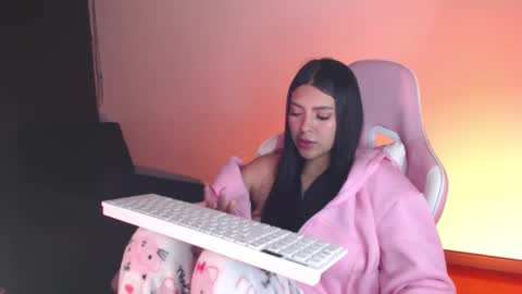 Sammy  online show from 12, 12, 2024