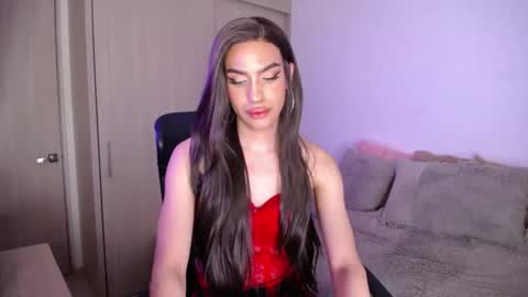 Snapshot of samarasilex chatting on 7, 10, 2025 Samara Silex online show from 7, 10, 2025