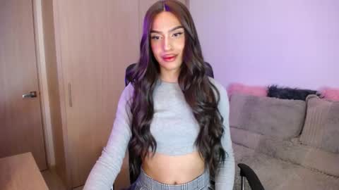 Snapshot of samarasilex chatting on 16, 10, 2025 Samara Silex online show from 16, 10, 2025