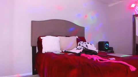 Yaya online show from 12, 1, 2026