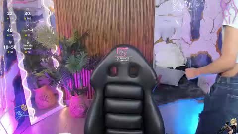 sam online show from 18, 6, 2026