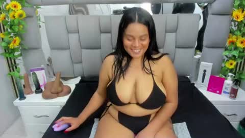 Snapshot of samevanshot chatting on 8, 7, 2026 samevanshot online show from 8, 7, 2026