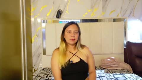 Snapshot of sami_1_8 chatting on 19, 4, 2026 Samy online show from 19, 4, 2026